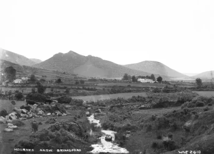 Framed Print : Mournes Above Bryansford Framed Print : Mournes Above Bryansford