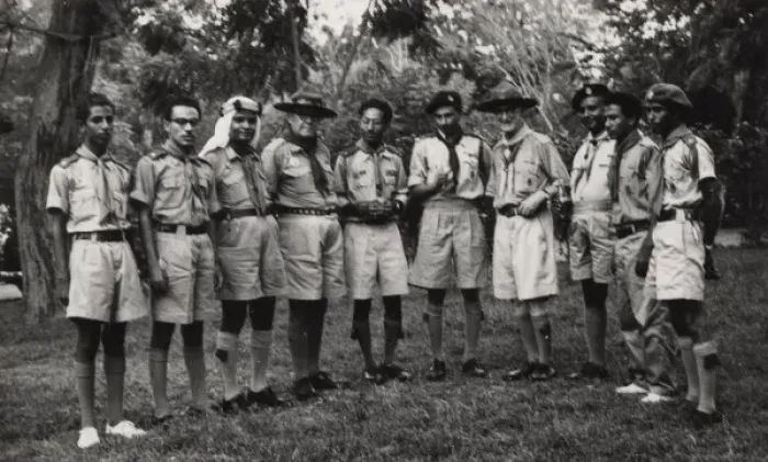 Framed Print : Mr F. Morgan with Scouts in Aden Framed Print : Mr F. Morgan with Scouts in Aden