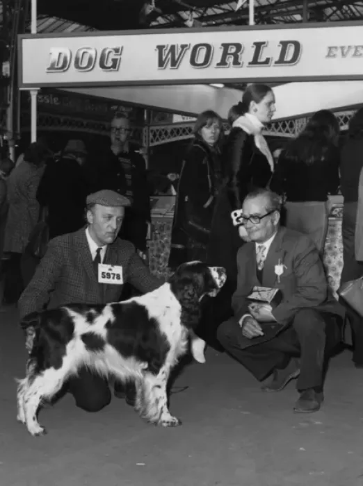 Framed Print : Mr J. Cudworth (hat and dog) with J. Curnow - Crufts Framed Print : Mr J. Cudworth (hat and dog) with J. Curnow - Crufts