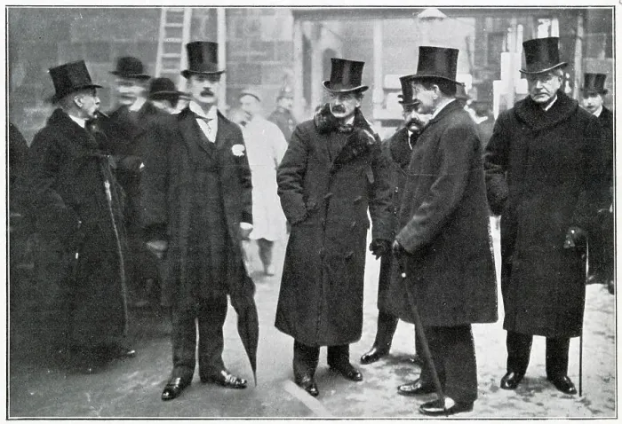Framed Print : Mr. Lloyd George (in the centre) performing the opening ceremony. The first section was between between Finsbury Park and Hammersmith. Date: December 1906 Framed Print : Mr. Lloyd George (in the centre) performing the opening ceremony. The first section was between between Finsbury Park and Hammersmith. Date: December 1906