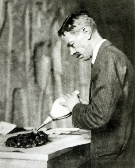 Framed Print : Mr Mace. The photograph shows Mr Mace, Associate Curator of the Metrpolitan Museum of Art Framed Print : Mr Mace. The photograph shows Mr Mace, Associate Curator of the Metrpolitan Museum of Art