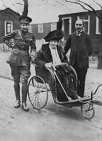 Mrs Cunliffe Owen, founder of Sportsmens Battalion, WW1