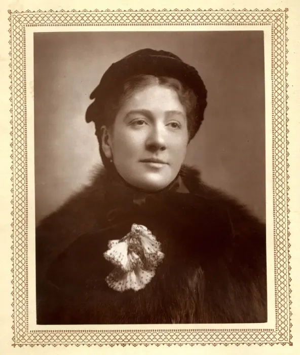 Framed Print : Mrs Madge Kendal - The Theatre Magazine Framed Print : Mrs Madge Kendal - The Theatre Magazine