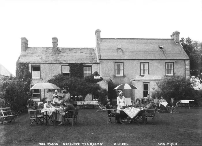 Framed Print : Mrs Ryans Seacliffe Tea Rooms Kilkeel Framed Print : Mrs Ryans Seacliffe Tea Rooms Kilkeel