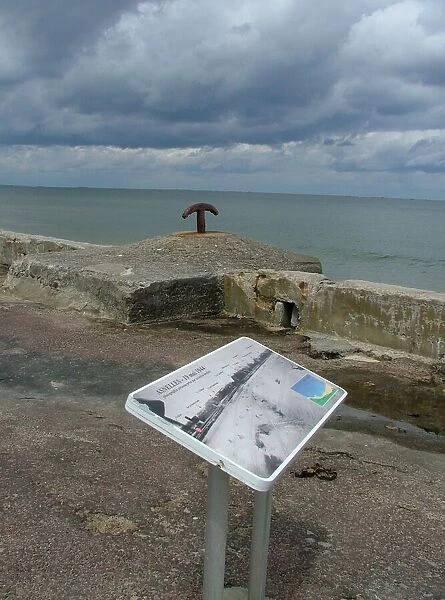Mulberry Harbour anchor Asnelles, Gold Beach