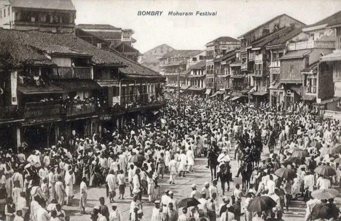 Framed Print : Mumbai, India - The Muharram Festival Procession Framed Print : Mumbai, India - The Muharram Festival Procession