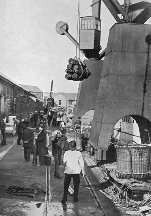 Framed Print : Munitions being loaded onto battleship, WW1 Framed Print : Munitions being loaded onto battleship, WW1