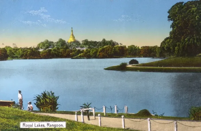 Framed Print : Myanmar (Burma) - Royal Lakes, Rangoon Framed Print : Myanmar (Burma) - Royal Lakes, Rangoon