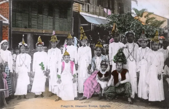 Framed Print : Myanmar - Yangon - Pongyi Street Dramatic Troupe Framed Print : Myanmar - Yangon - Pongyi Street Dramatic Troupe