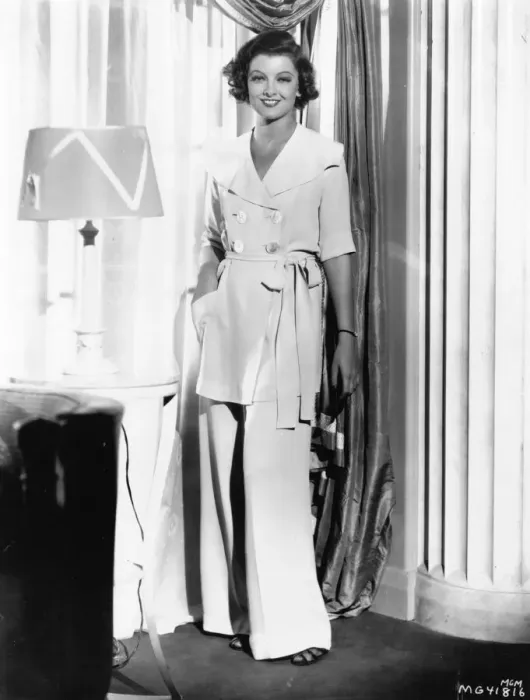 Framed Print : Myrna Loy in Evelyn Prentice (1934) Framed Print : Myrna Loy in Evelyn Prentice (1934)