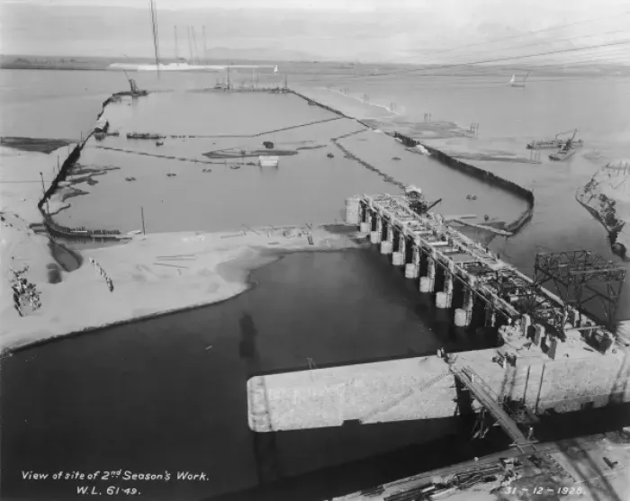 Framed Print : The Nag Hammadi Barrage (Dam) - Egypt Framed Print : The Nag Hammadi Barrage (Dam) - Egypt