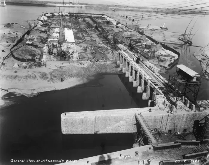 Framed Print : The Nag Hammadi Barrage (Dam) - Egypt Framed Print : The Nag Hammadi Barrage (Dam) - Egypt