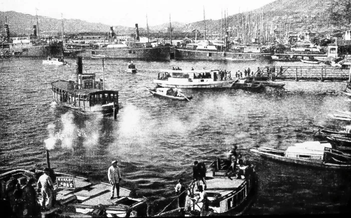 Framed Print : Nagasaki harbour, Japan, early 1900s Framed Print : Nagasaki harbour, Japan, early 1900s