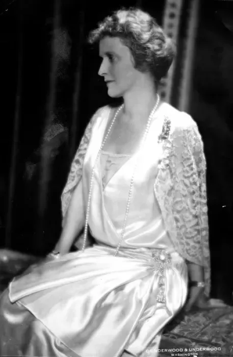 Framed Print : Nancy Astor, c. 1928 Framed Print : Nancy Astor, c. 1928