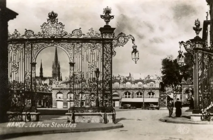 Framed Print : Nancy, France - Place Stanislas Framed Print : Nancy, France - Place Stanislas