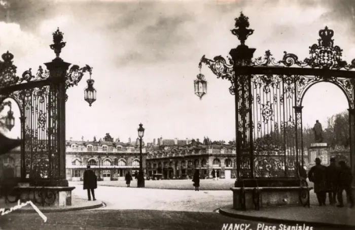 Framed Print : Nancy, France - Place Stanislas Framed Print : Nancy, France - Place Stanislas