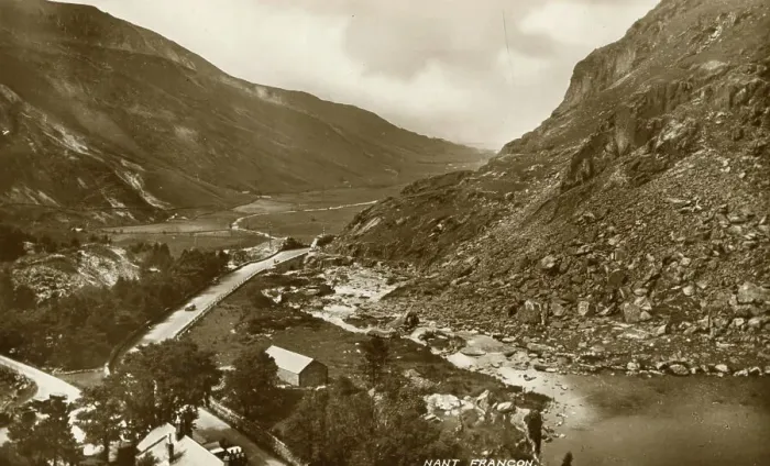 Framed Print : Nant Ffrancon Pass in Snowdonia, North Wales Framed Print : Nant Ffrancon Pass in Snowdonia, North Wales
