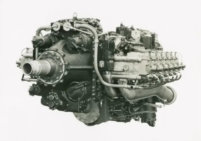 Framed Print : Napier Nomad 3135 EHP compound diesel engine