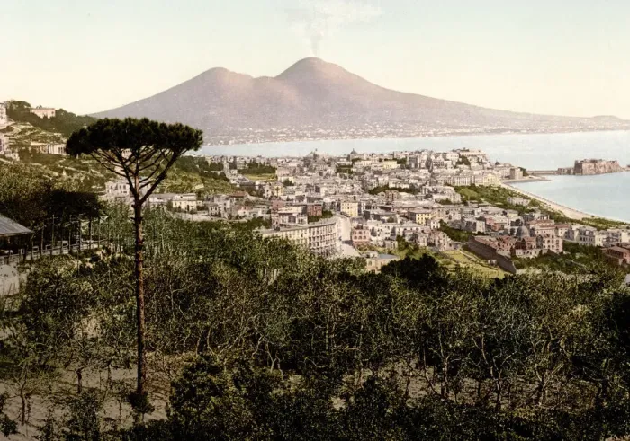Framed Print : Naples, Napoli and Mount Vesuvius, volcano, Italy Framed Print : Naples, Napoli and Mount Vesuvius, volcano, Italy