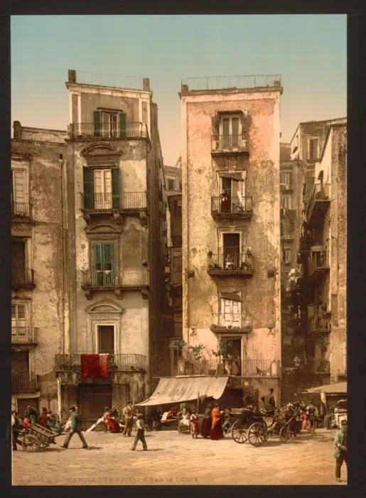 Framed Print : Narrow streets, Naples, Italy Framed Print : Narrow streets, Naples, Italy