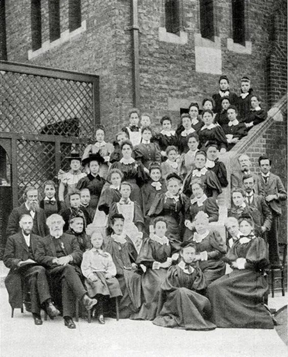 Framed Print : National Childrens Home, Bethnal Green Framed Print : National Childrens Home, Bethnal Green