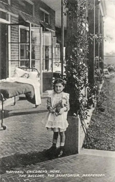 Framed Print : National Childrens Home, Harpenden - Sanatorium Framed Print : National Childrens Home, Harpenden - Sanatorium