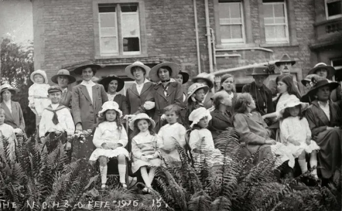 Framed Print : National Childrens Home (NCH), Chipping Norton - Fete Framed Print : National Childrens Home (NCH), Chipping Norton - Fete