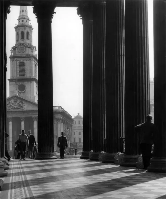 Framed Print : THE NATIONAL GALLERY Framed Print : THE NATIONAL GALLERY