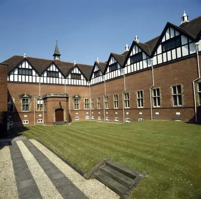 Framed Print : The Natural History Museum at Tring Framed Print : The Natural History Museum at Tring