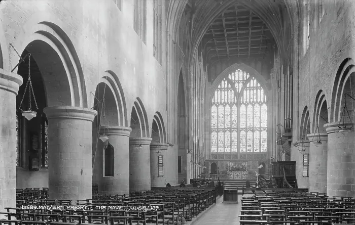 Framed Print : The Nave of Malvern Priory Framed Print : The Nave of Malvern Priory