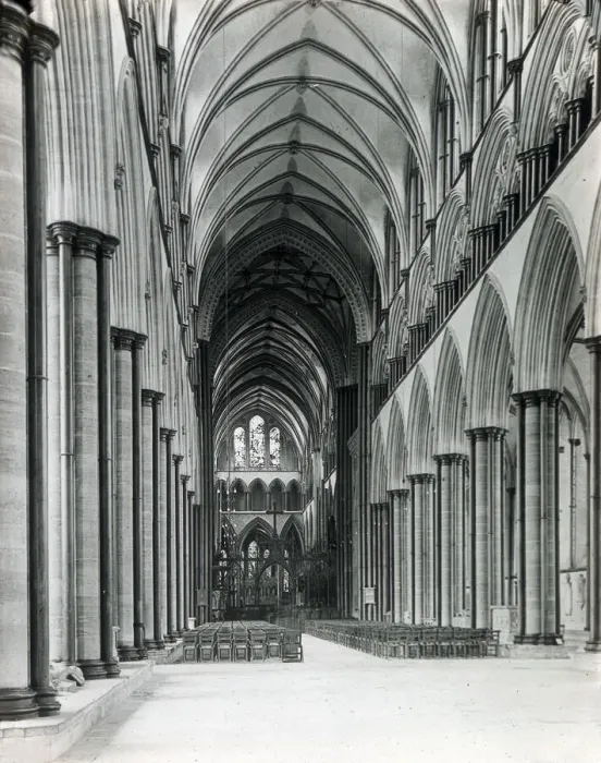 Framed Print : The Nave, Salisbury Cathedral, Wiltshire Framed Print : The Nave, Salisbury Cathedral, Wiltshire