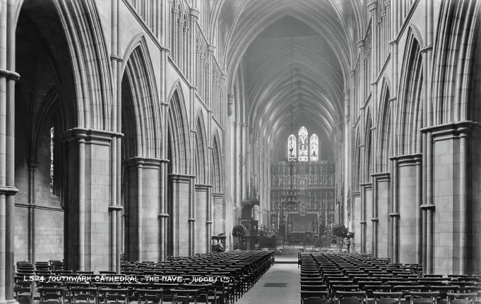 Framed Print : The Nave of Southwark Cathedral Framed Print : The Nave of Southwark Cathedral