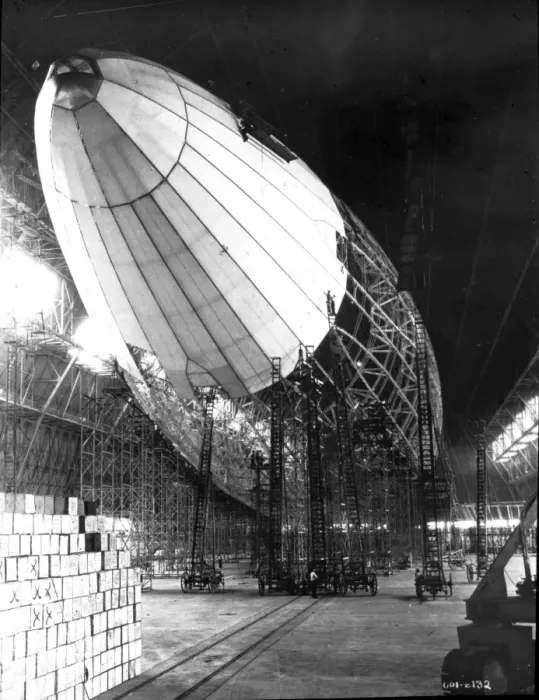 Framed Print : The US Navy airship ZRS-5 Macon during construction Framed Print : The US Navy airship ZRS-5 Macon during construction