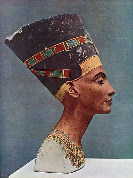 Nefertiti. Bust of Nefertiti (C.1370 BC C.1330 BC)