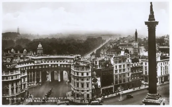Framed Print : Nelsons Column, Admiralty Arch and The Mall, London Framed Print : Nelsons Column, Admiralty Arch and The Mall, London