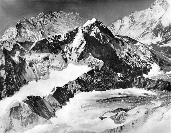 Nepal  /  Everest April 1933