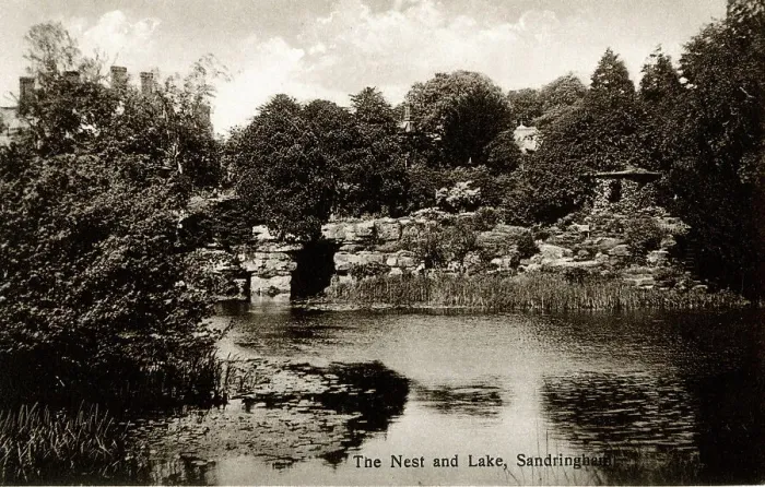 Framed Print : The Nest and Lake, Sandringham, Norfolk Framed Print : The Nest and Lake, Sandringham, Norfolk