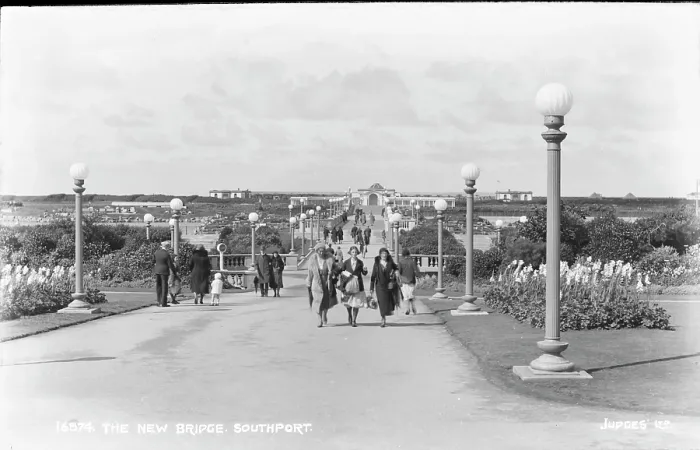 Framed Print : The New Bridge, Southport Framed Print : The New Bridge, Southport