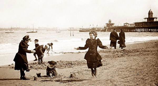 New Brighton beach, early 1900s
