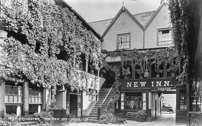 Framed Print : The New Inn Framed Print : The New Inn