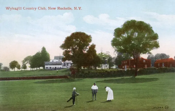 Framed Print : New Rochelle, Westchester County, New York State, USA Framed Print : New Rochelle, Westchester County, New York State, USA