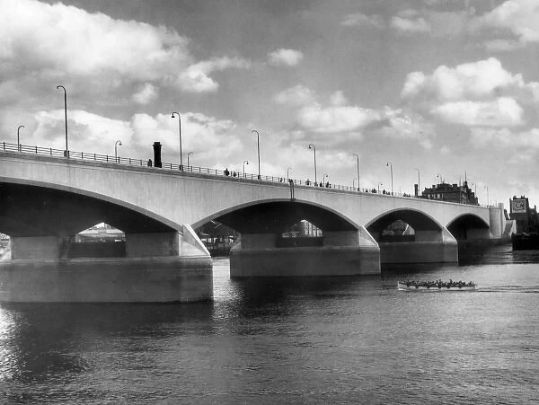 New Waterloo Bridge