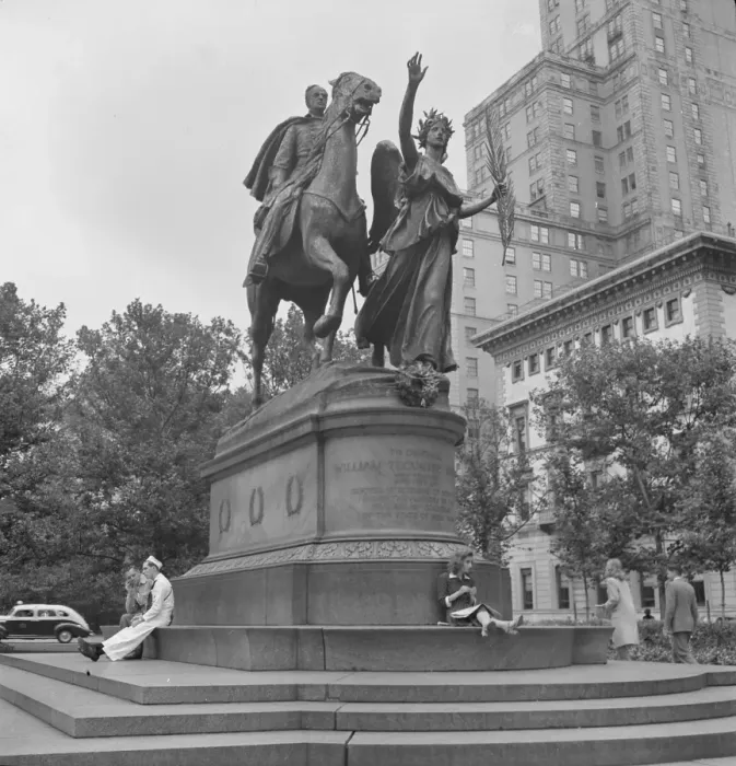 Framed Print : New York, New York. Statue of General Sherman at 59th Street Framed Print : New York, New York. Statue of General Sherman at 59th Street