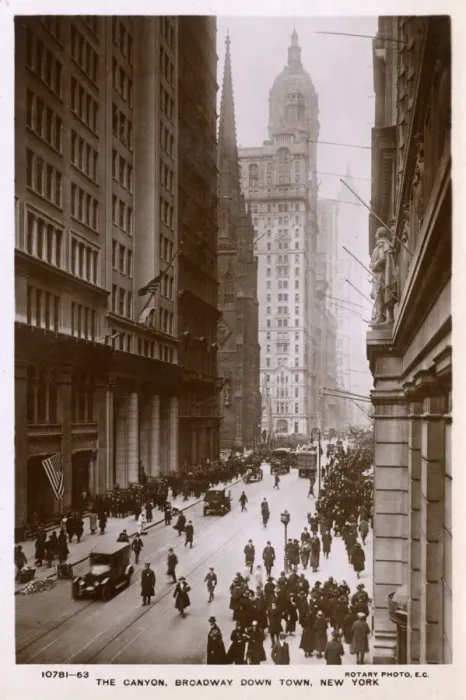 Framed Print : New York, USA - The Canyon, Broadway Down Town Framed Print : New York, USA - The Canyon, Broadway Down Town