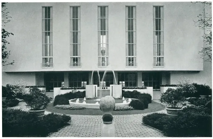 Framed Print : New York World's Fair, Garden Court Framed Print : New York World's Fair, Garden Court