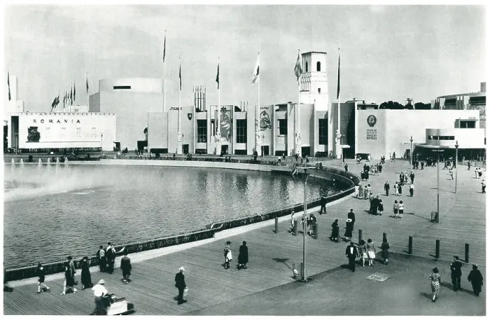 Framed Print : New York World's Fair, Lagoon Of Nations Framed Print : New York World's Fair, Lagoon Of Nations