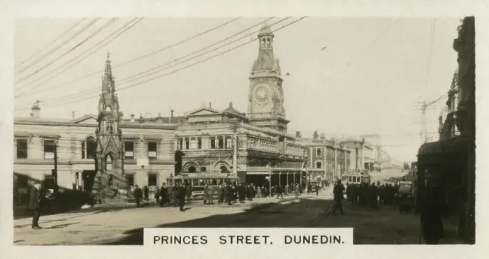 Framed Print : New Zealand - Princes Street, Dunedin, Otago Framed Print : New Zealand - Princes Street, Dunedin, Otago