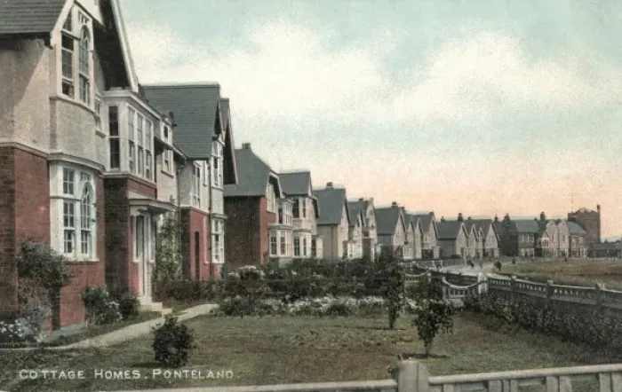 Framed Print : Newcastle-upon-Tyne Cottage Homes, Ponteland Framed Print : Newcastle-upon-Tyne Cottage Homes, Ponteland