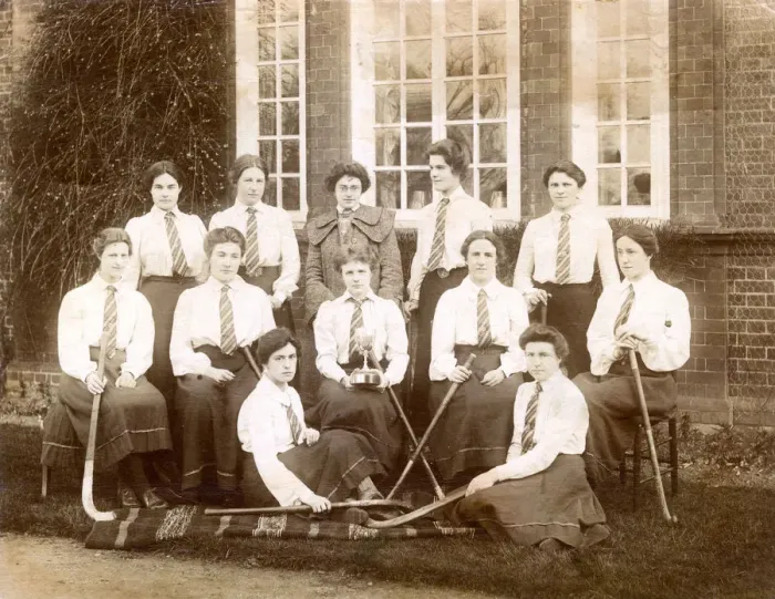 Framed Print : NEWNHAM HOCKEY TEAM Framed Print : NEWNHAM HOCKEY TEAM