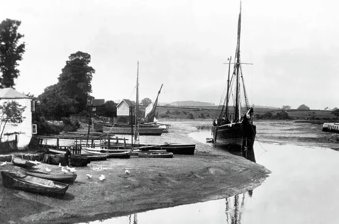 Framed Print : Newport Isle of Wight early 1900s Framed Print : Newport Isle of Wight early 1900s